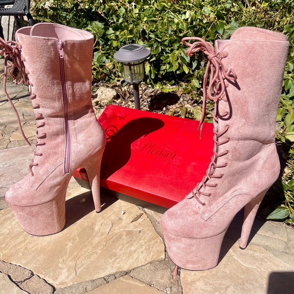 Pleasers Boots Women's Size 11 - Picture 1 of 4